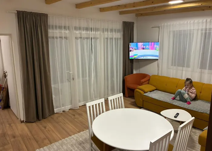 Kucica Na Drini Minja 펜션 Višegrad