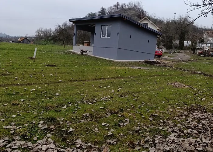 Kucica Na Drini Minja 펜션 Višegrad